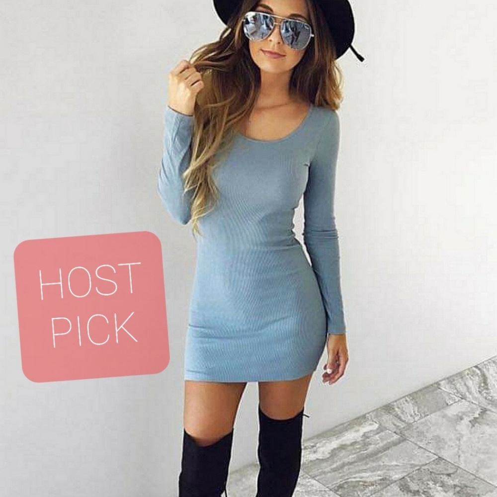 🆕️ Hope's long sleeve Fitted blue dress